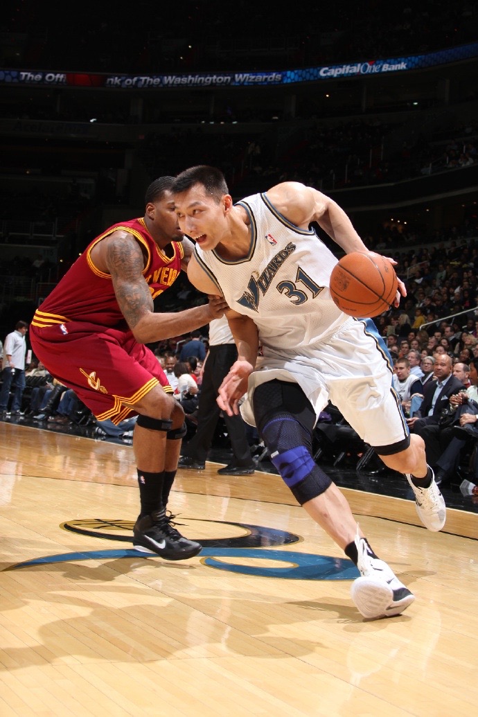 -包含太狠了！尼斯今晚强势反弹华盛顿奇才防线松动备战足总杯，国际比赛日摩纳哥迎来里程碑的词条